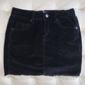NEW BRANDY MELVILLE CORDUROY SKIRT